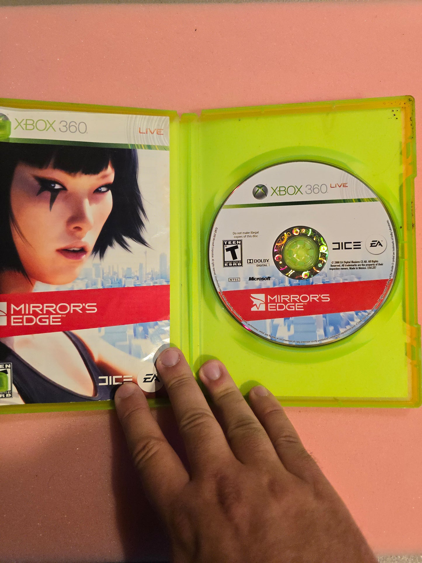 Mirror's Edge - Xbox 360 - Complete In Box